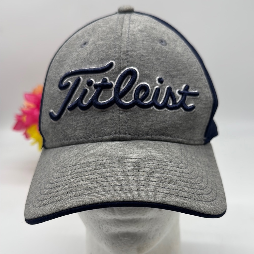 Titleist Gray Navy Blue Structured Golf Hat Adjustable HT7637F